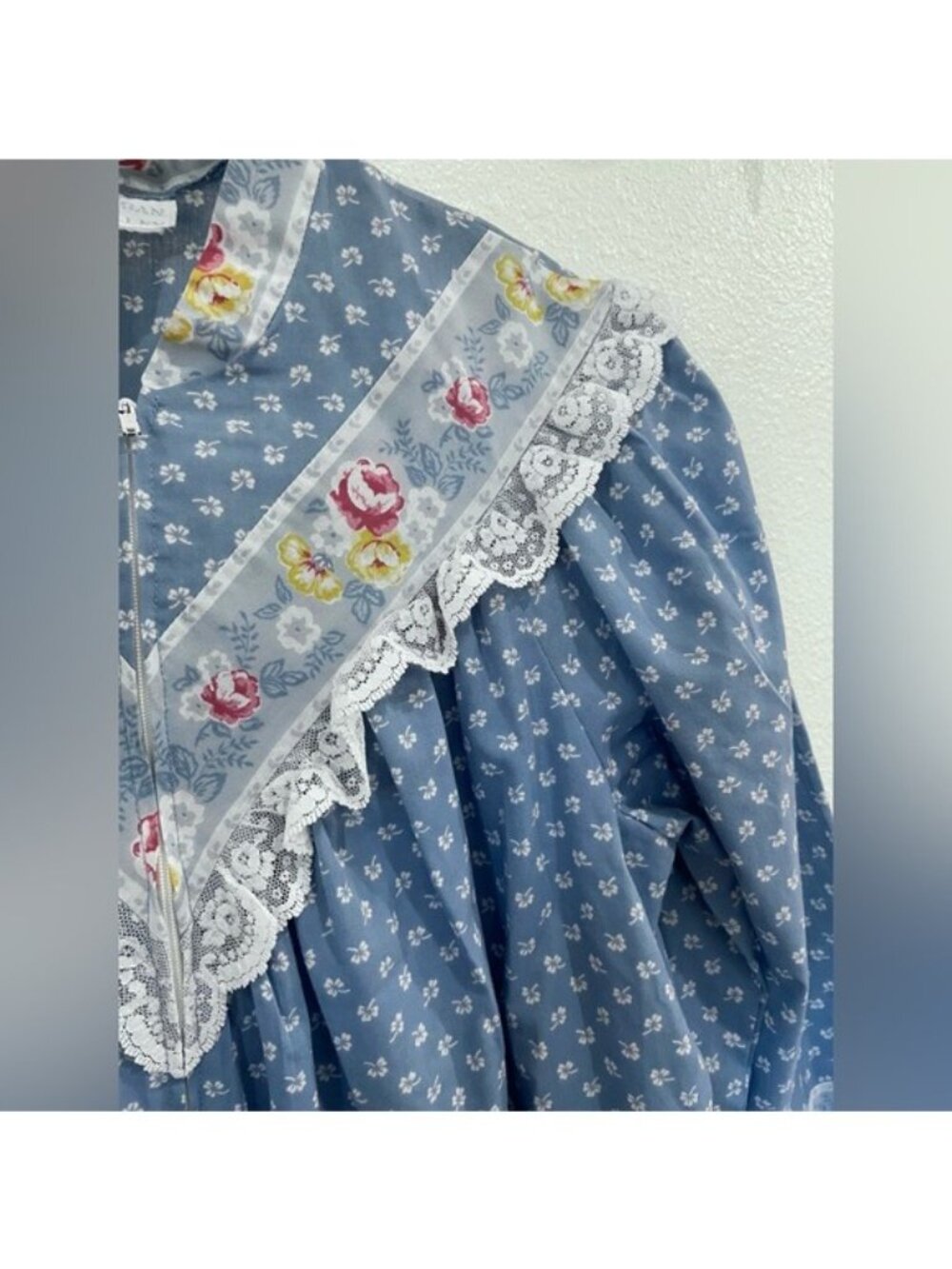 Vintage Cottagecore Lace Embroidered Pajamas Long Sleeve Prairie Blue - Picture 4 of 6